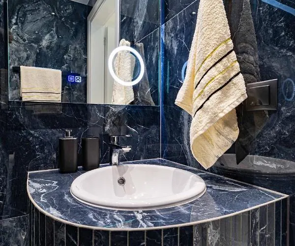 Sergio Luxury * Νέα Ποτίδαια